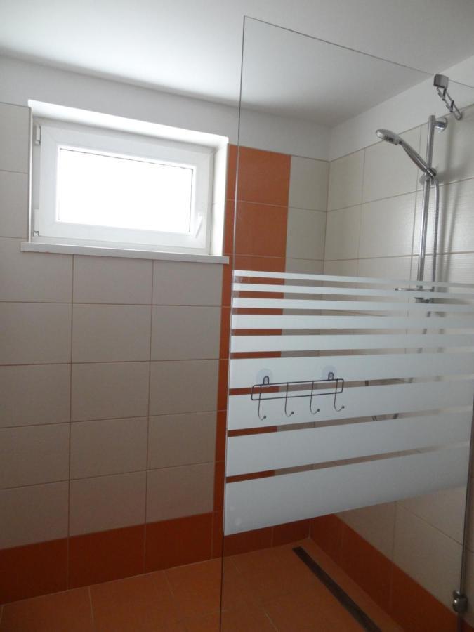 Apartman Karovi 데슈트네 프 오를리츠키흐 호라 외부 사진